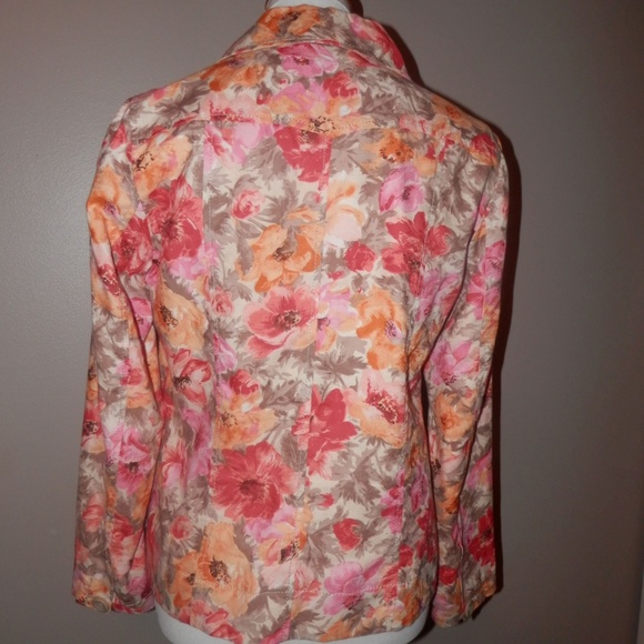 COLDWATER CREEK Jacket 6 Pink Gray Floral Buttons - Picture 4 of 5